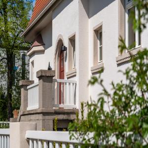 images/refenenzen/renovierung-stadtvilla/006-renovierung-villa-architektur-bundschuh-speyer.jpg