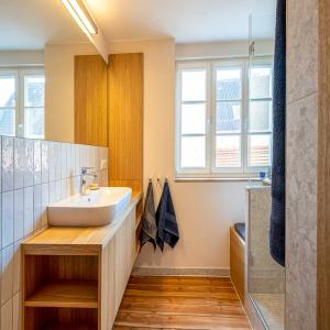 images/refenenzen/sanierung-badezimmer/002-badeszimmer-sanierung-architektur-bundschuh-speyer.jpg